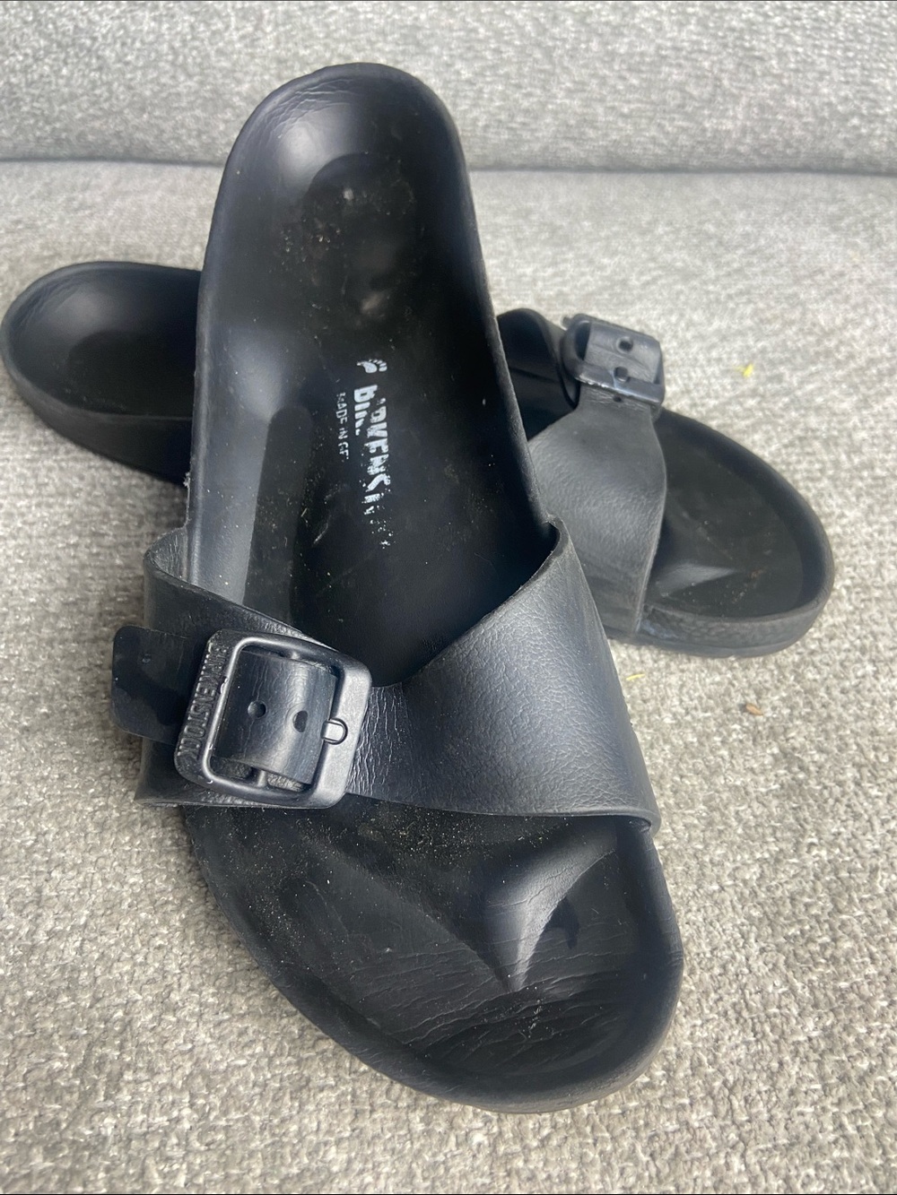Birkenstock Black Single Strap Slide Sandals for Women size 8